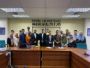 Mohammad Hazrati in the middle of a group shot at the International Islamic University Malaysia