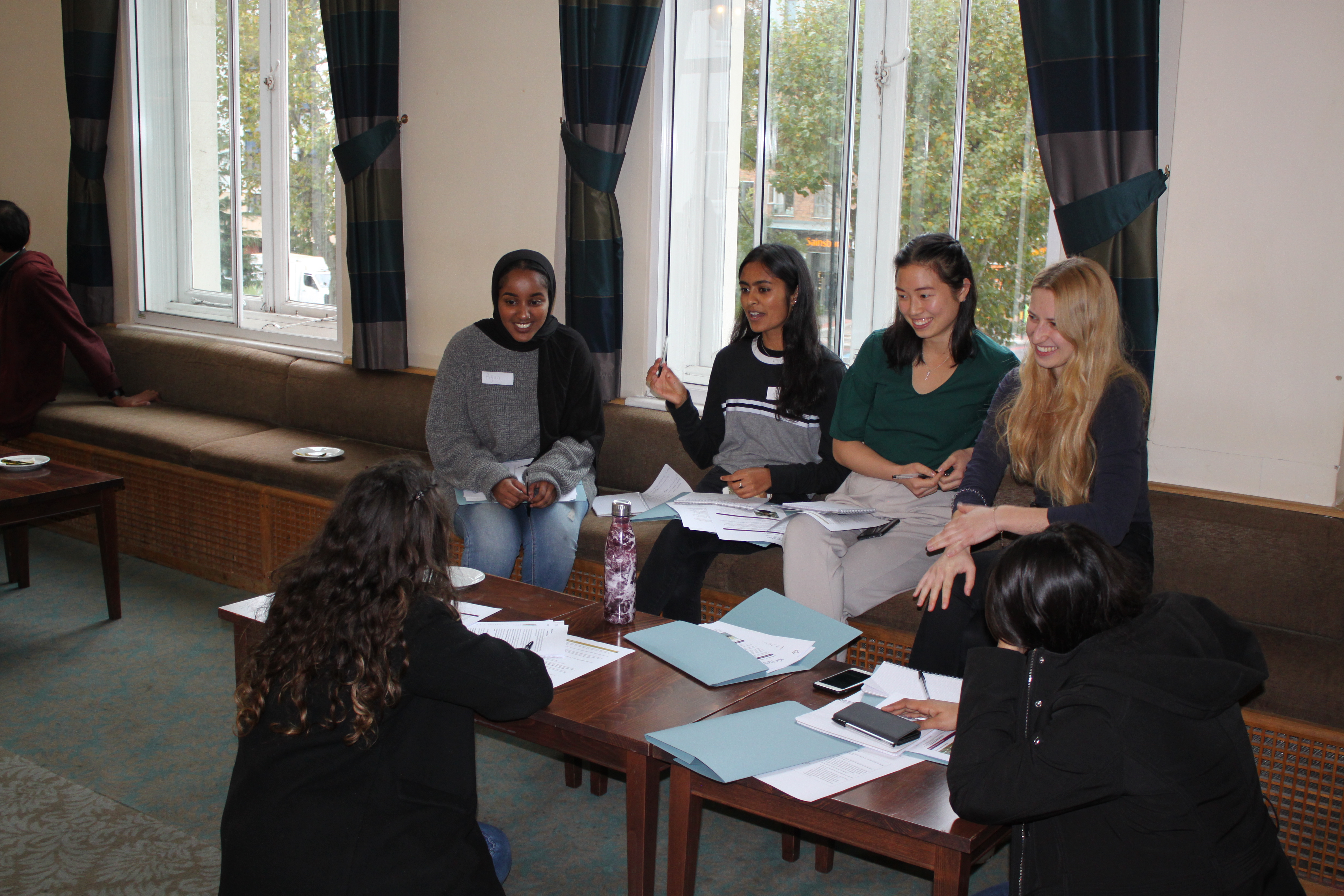 Students at the telephone campaign training weekend