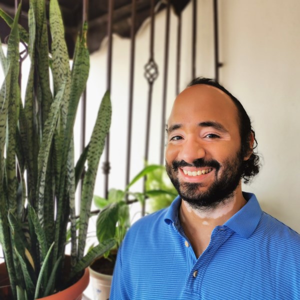 Headshot of alumnus, Jose Bencosme Zayas