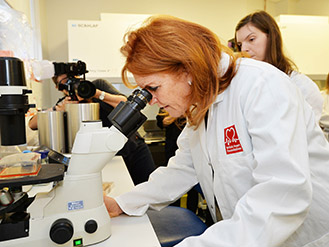 Duchess of York visiting QMUL's William Harvey Heart Centre